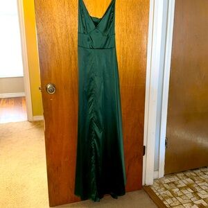 Long, sexy green satin dress! Size 2x. Dress has double waist high slits!